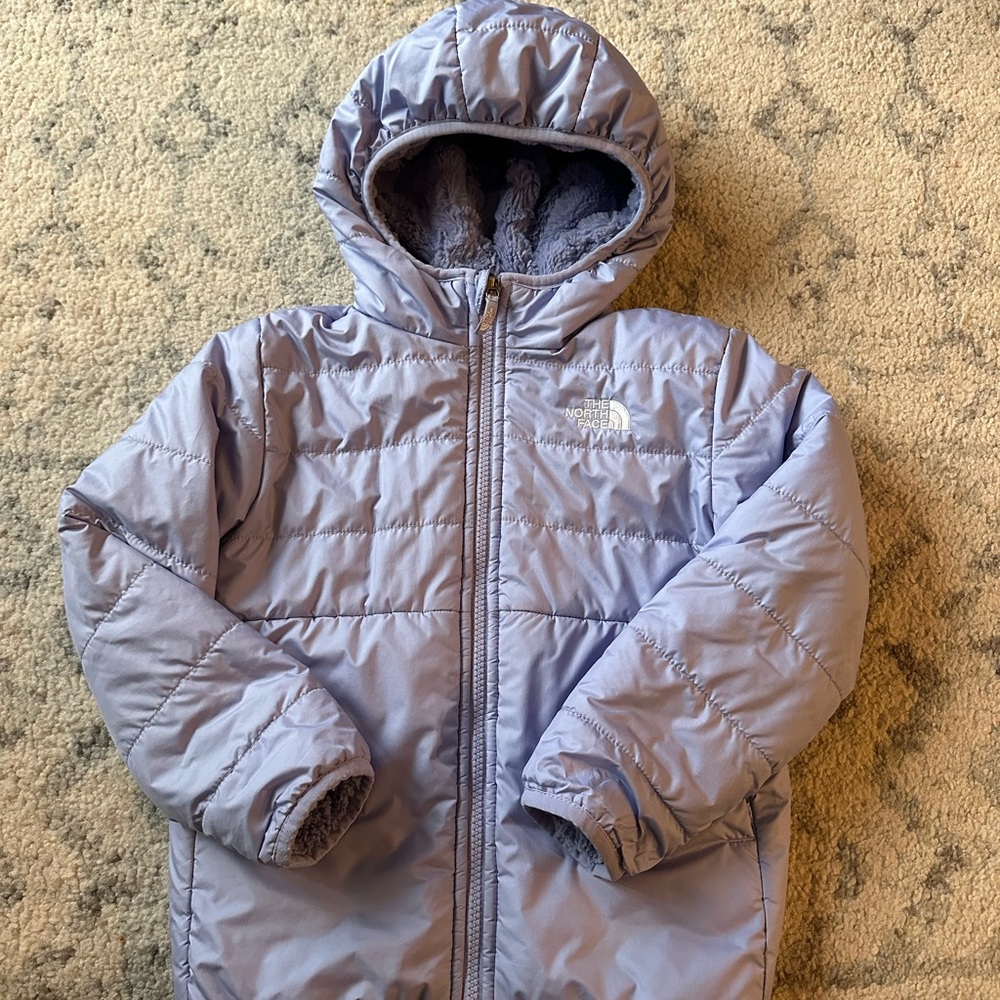 5T Northface jacket periwinkle color